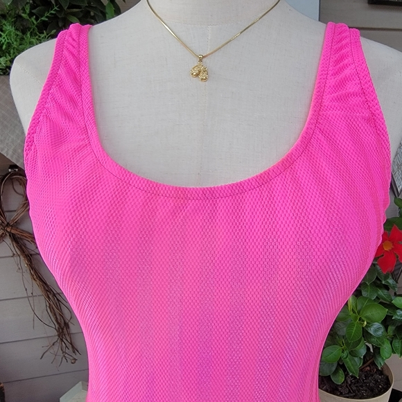 PACIFIC CONNECTIONS ♡ Gorgeous Vintage 1pc Pink Stripped Open Back Swimsuit 9/10 - Picture 9 of 17